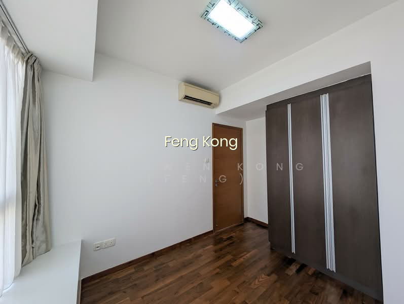 THE PARC CONDOMINIUM photo 6
