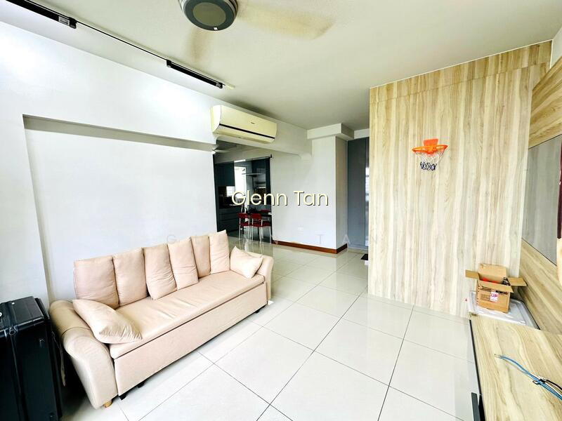 879B TAMPINES AVENUE 8 photo 2