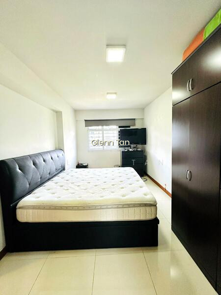 879B TAMPINES AVENUE 8 photo 4
