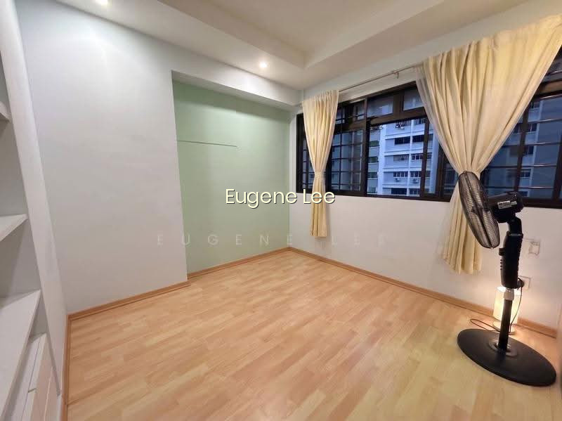 369 TAMPINES STREET 34 photo 4