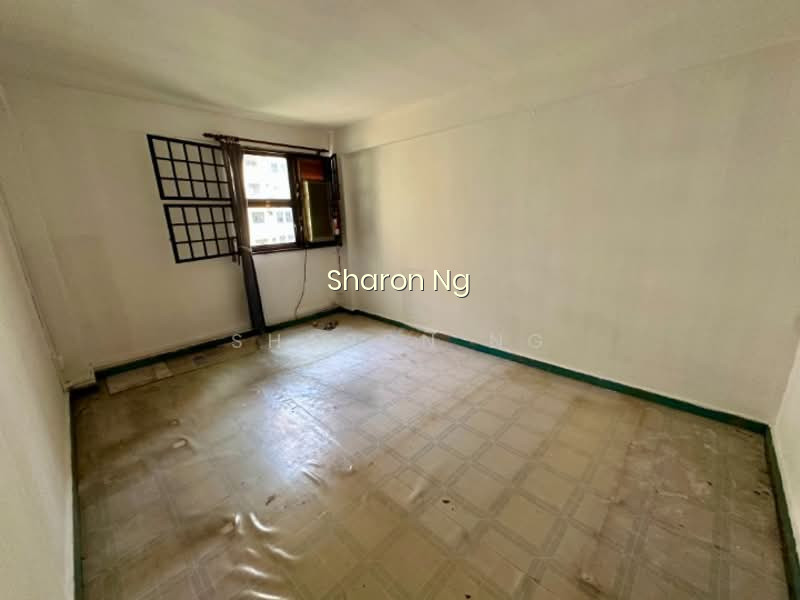 82 COMMONWEALTH CLOSE photo 4