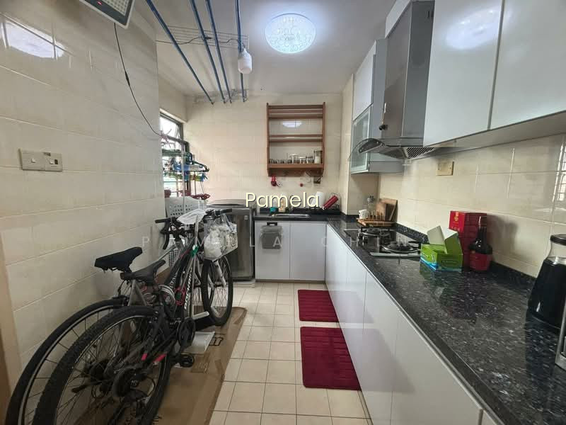 678D JURONG WEST STREET 64 photo 2