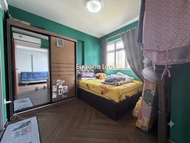 780A WOODLANDS CRESCENT photo 6