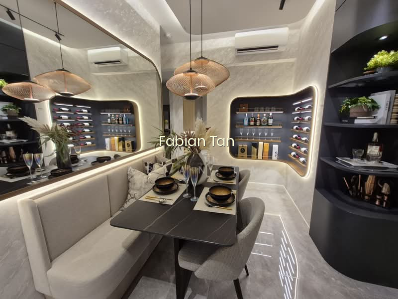 Undervalued New Freehold photo 2