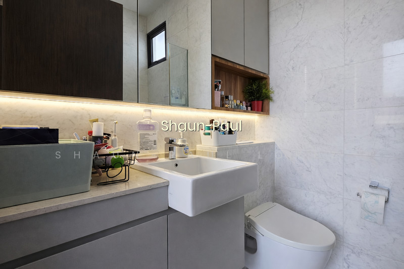 Berkeley Residences photo 3