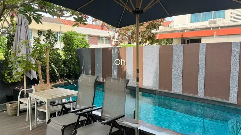 Landed 7772 @ D15 Corner Terrace With Pool and Near MRT image 1 of 10