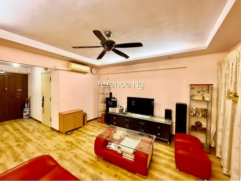 656C JURONG WEST STREET 61 photo 3