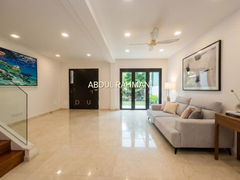 FRANKEL, EAST COAST, SIGLAP image 1 of 4