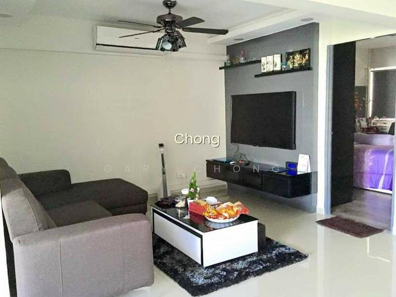 741 YISHUN AVENUE 5 image 1 of 9