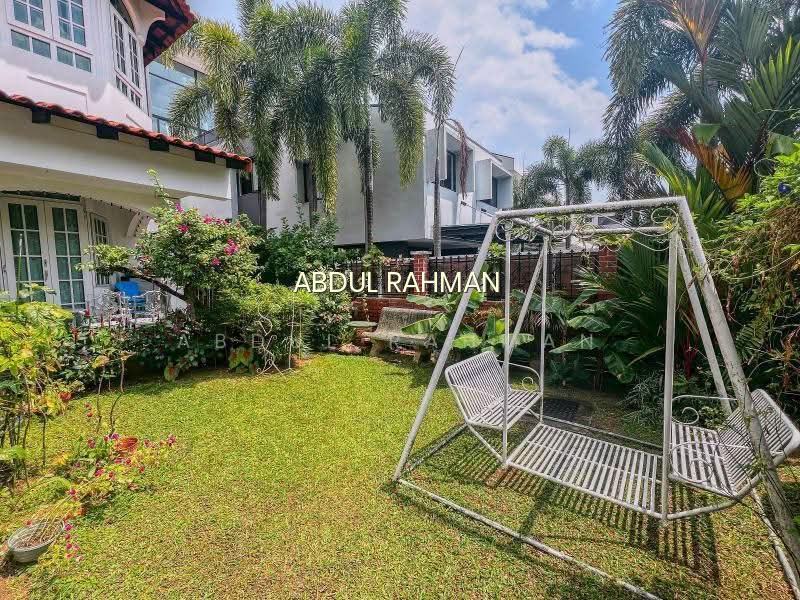 KEMBANGAN MRT, REGULAR HUGE LAND CORNER TERRACE image 1 of 5