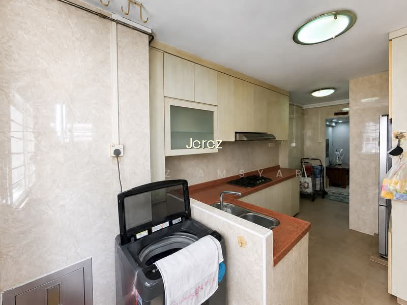 458 TAMPINES STREET 42 photo 4