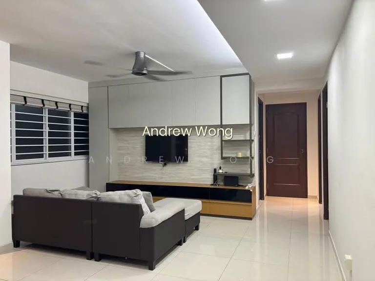 256 Simei Street 1 image 1 of 10