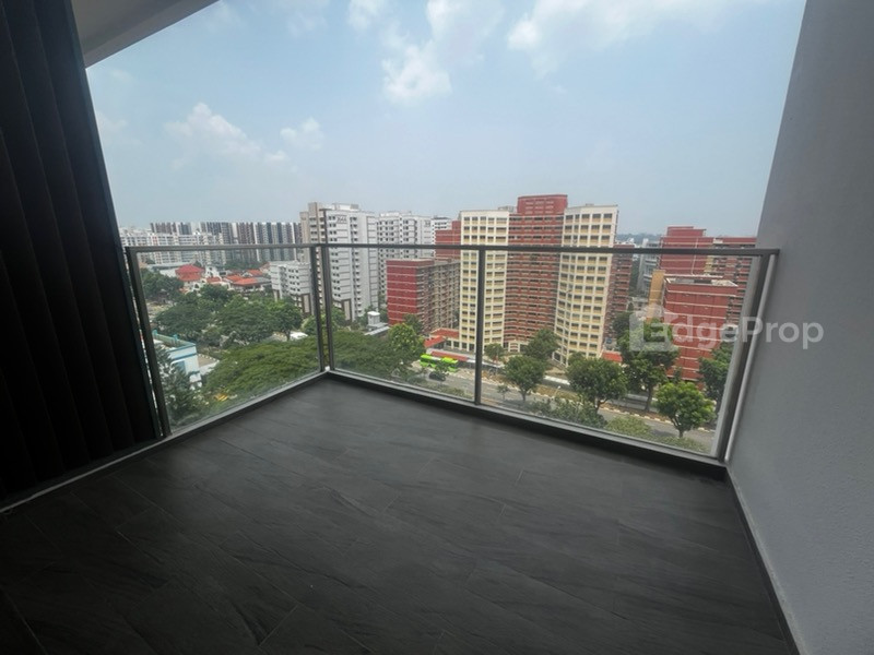 MIDTOWN RESIDENCES photo 2
