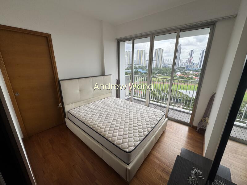 THE PARC CONDOMINIUM photo 5