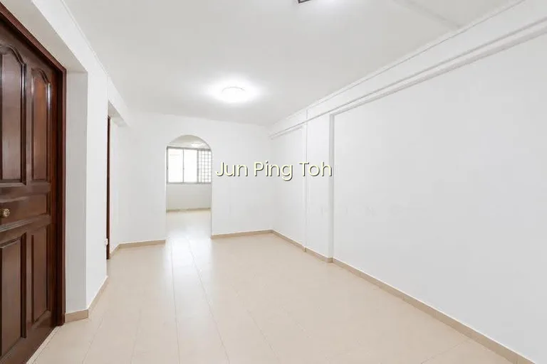 506 Bukit Batok Street 52 image 1 of 9