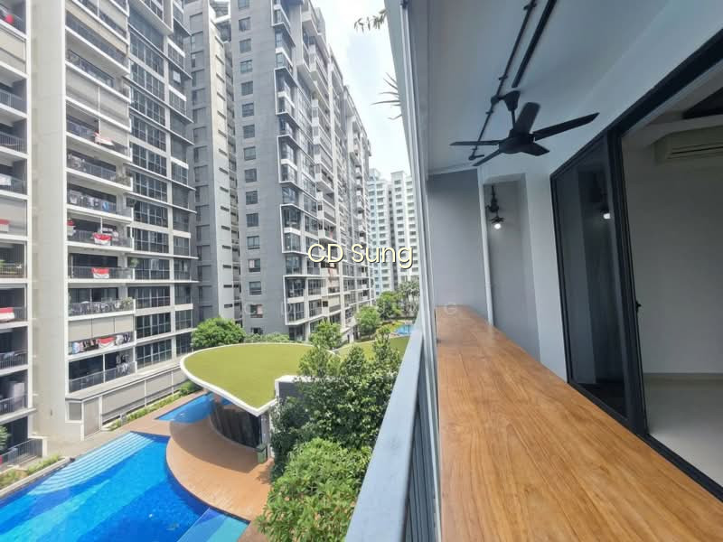 Renovated Move in Condo Huge 3 Bed 2 Bath 1227 Sqft photo 2