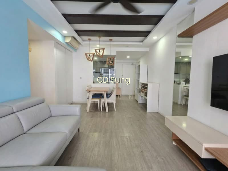 Renovated Move in Condo Huge 3 Bed 2 Bath 1227 Sqft photo 3