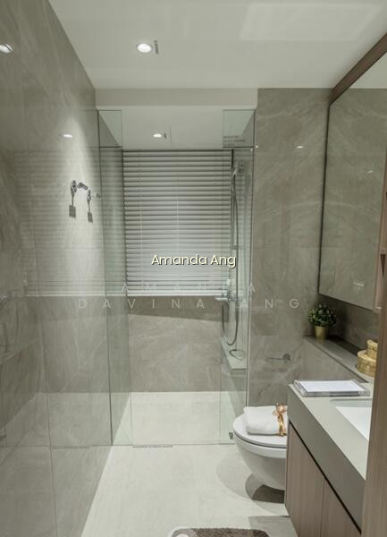 Brand New, Undervalued & Sizable 4BR With MRT at Doorstep photo 5