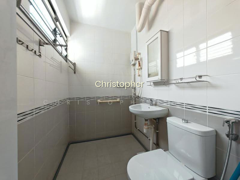 330 UBI AVENUE 1 photo 4