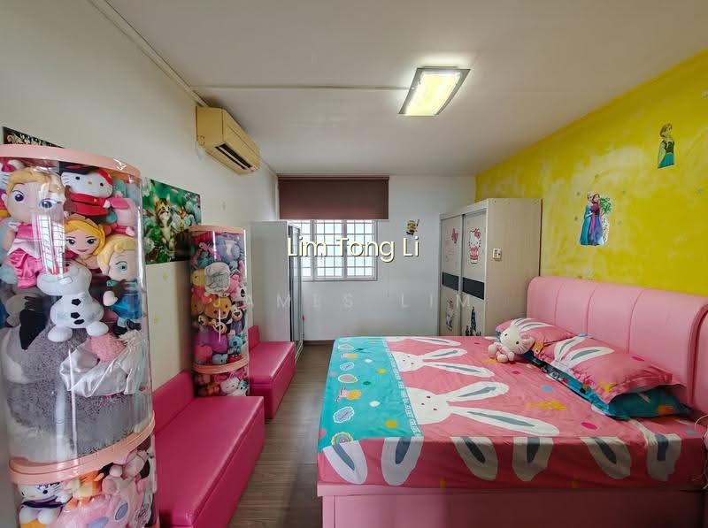 851 TAMPINES STREET 83 photo 3