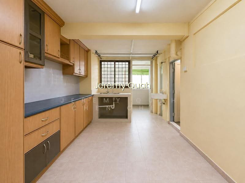 4 LORONG 7 TOA PAYOH photo 3