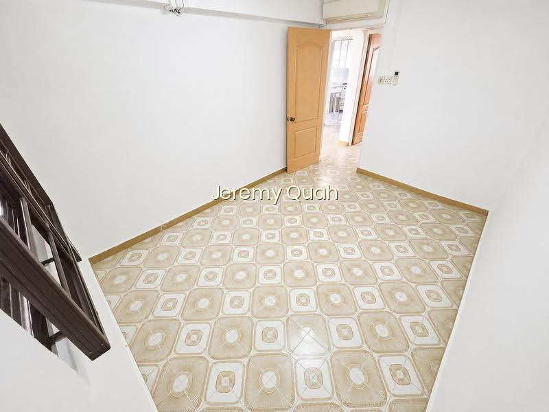 422 ANG MO KIO AVENUE 3 photo 3