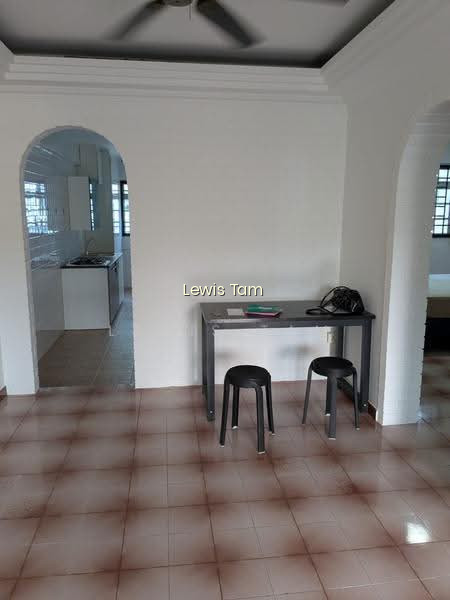 150 ANG MO KIO AVENUE 5 image 1 of 10