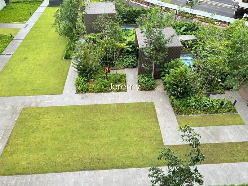 LEEDON GREEN photo 6