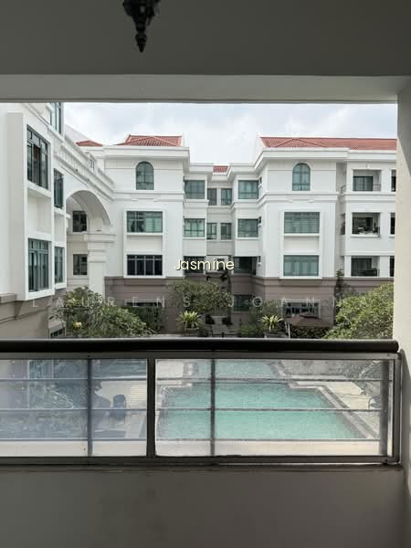 Fifth Avenue Condominium image 1 of 10