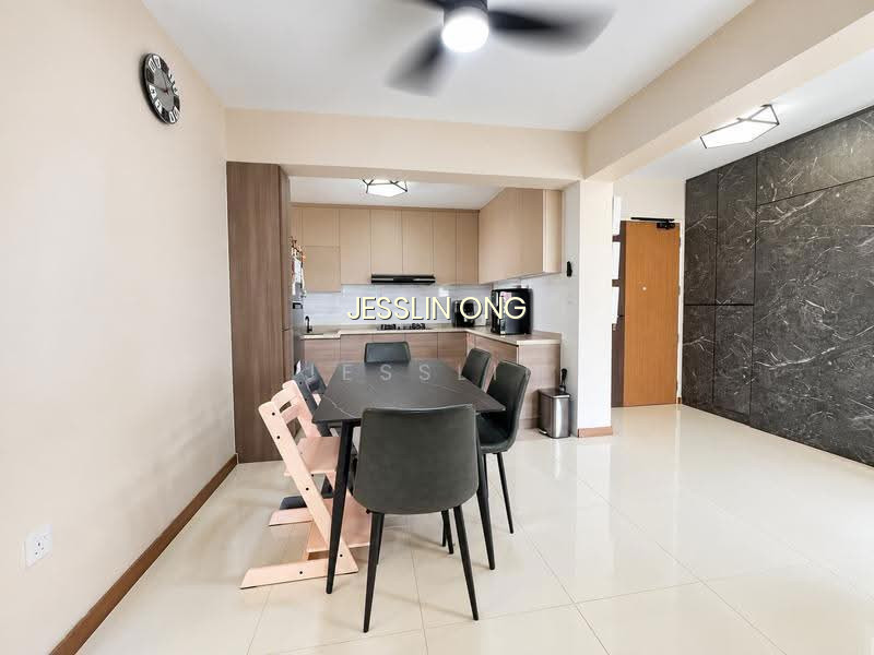 874C TAMPINES STREET 85 photo 4