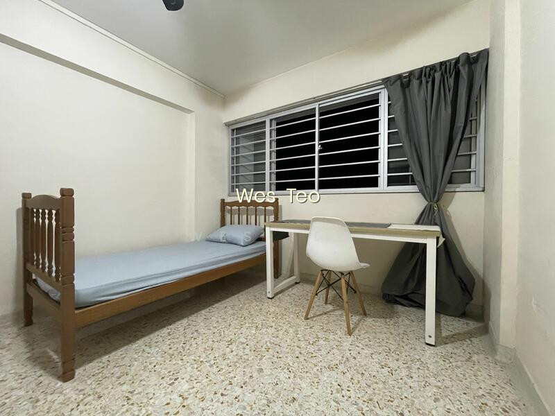204 JURONG EAST STREET 21 photo 3