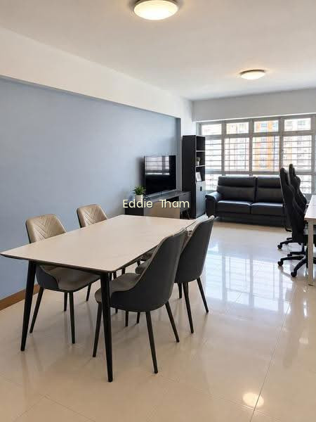 303D PUNGGOL PLACE image 1 of 10