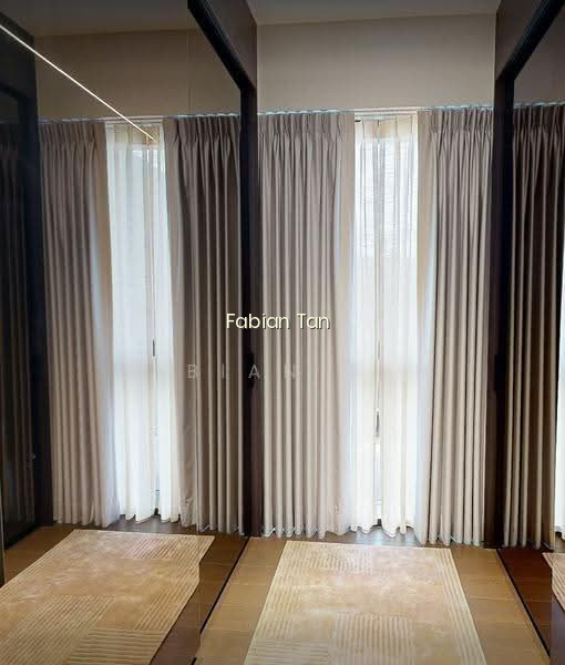 Cheap Freehold Condominium photo 4