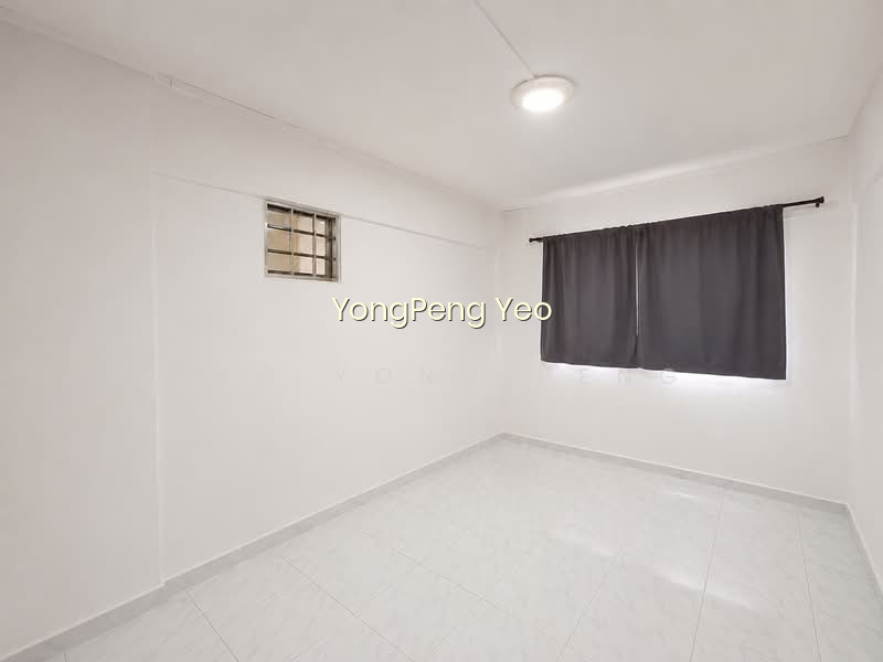 276 YISHUN STREET 22 photo 4
