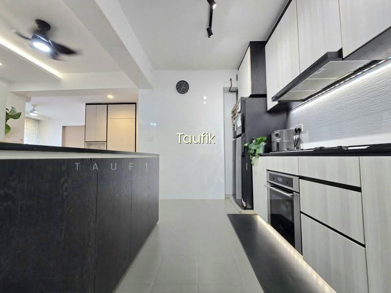 323C SUMANG WALK photo 6
