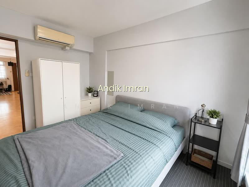 467 ADMIRALTY DRIVE photo 5