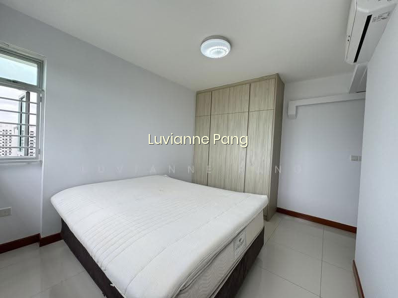 467A FERNVALE LINK photo 5