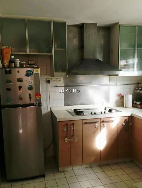 Dahlia Park Condo photo 2