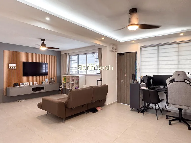 909 Jurong West Street 91 image 1 of 10