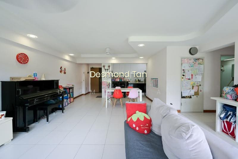 273B PUNGGOL PLACE image 1 of 10