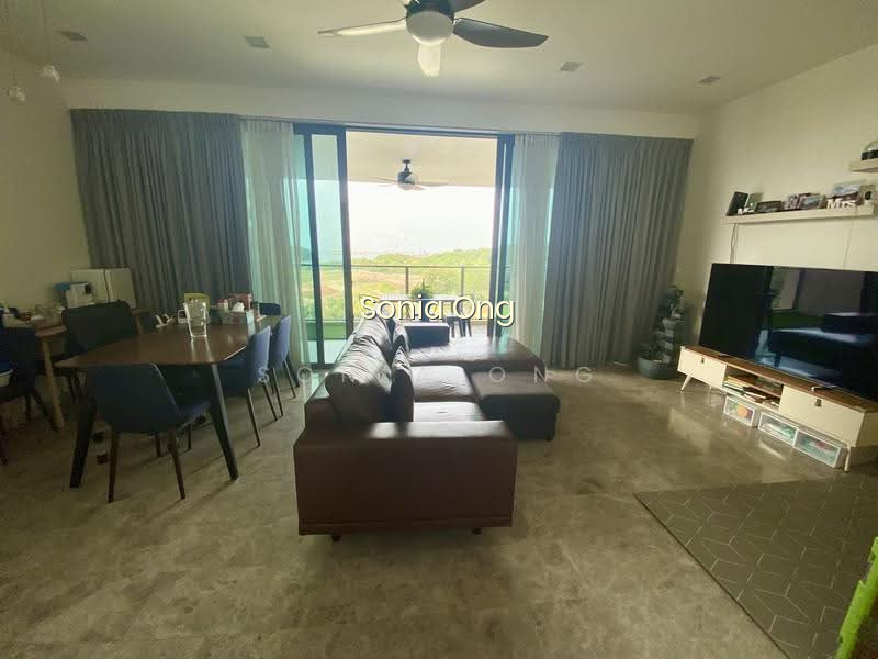 SKYLINE RESIDENCES photo 3