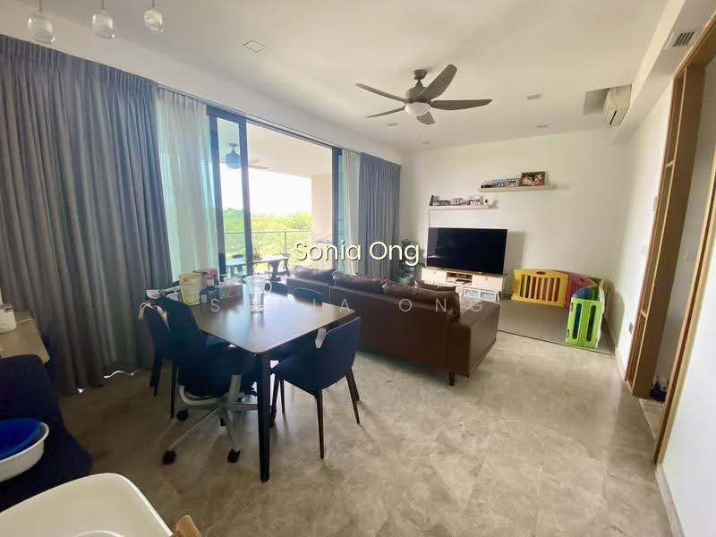 SKYLINE RESIDENCES photo 4