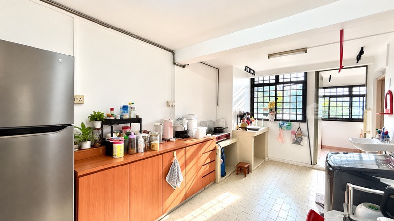13 LORONG 7 TOA PAYOH photo 3