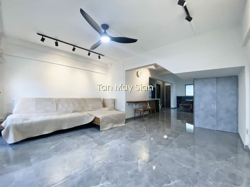 512 BUKIT BATOK STREET 52 image 1 of 10