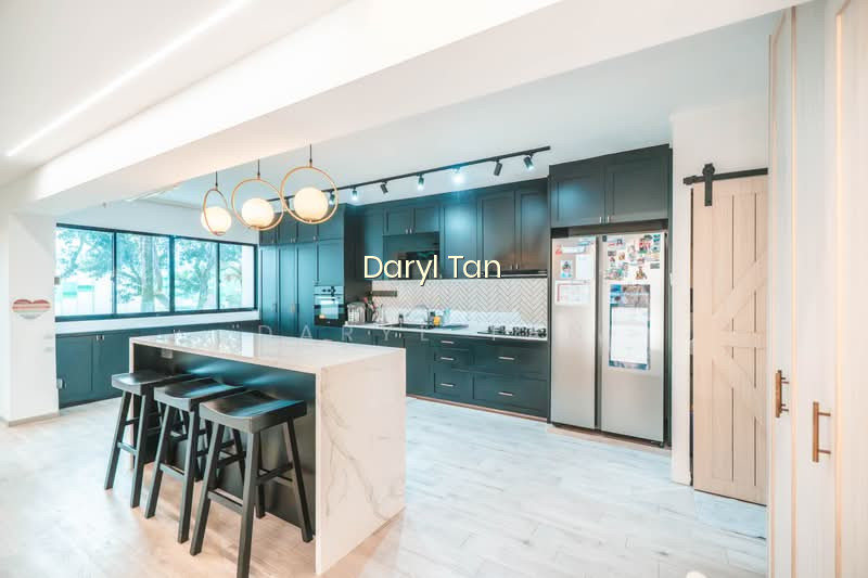 714 PASIR RIS STREET 72 photo 3