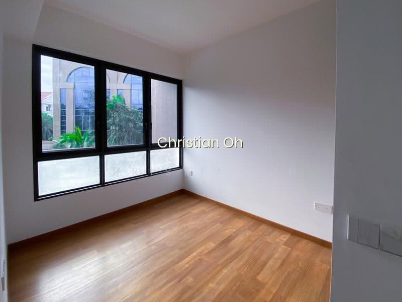 FOURTH AVENUE RESIDENCES photo 2