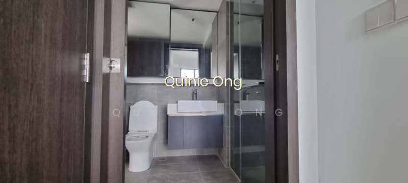 RIVERFRONT RESIDENCES photo 4