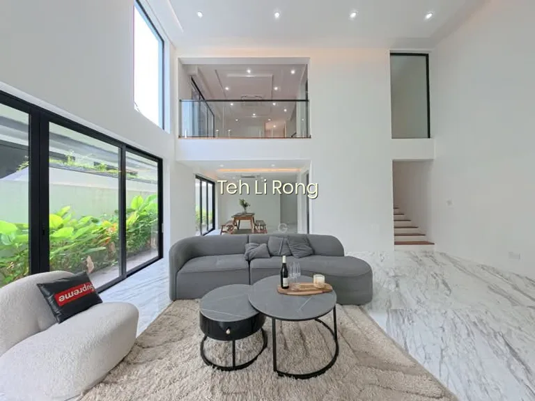 5 Storeys. Walk to Mrt! Brand New Home With Basement image 1 of 10
