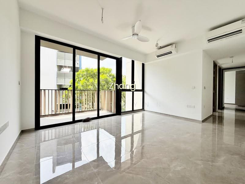BRAND NEW UNIT I 3 + STUDY I 3 MINS TO WOODLANDS SOUTH MRT image 1 of 10