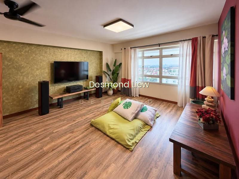 407A FERNVALE ROAD photo 2
